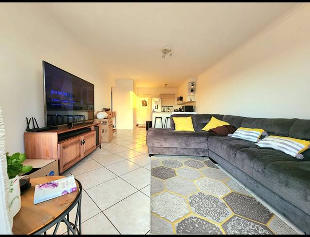 2 BEDROOM APARTMENT TO LET IN CENTURY CITY